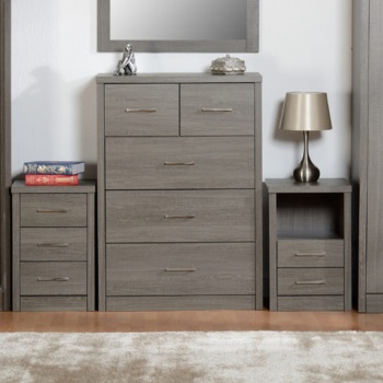 Lisbon 3+2 Drawer Chest - Black Wood Grain